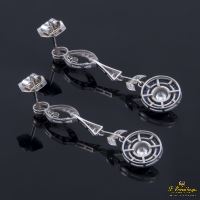 Pendientes en oro blanco con zafiros y diamantes.