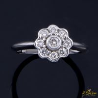 ANILLOS / SORTIJAS<BR>ANILLO ORO BLANCO ROSETÓN DE DIAMANTES