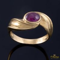 ANILLOS / SORTIJAS<BR>SORTIJA ANTIGUA ORO AMARILLO RUBÍ CABU...