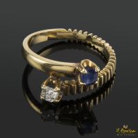 ANILLOS / SORTIJAS<BR>SORTIJA TU Y YO CON UN ZAFIRO Y UN BRI...