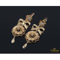 Pendientes isabelinos colgantes oro amarillo