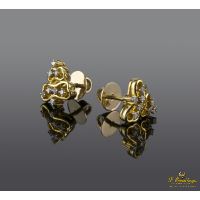 Pendientes en oro amarillo con brillantes.