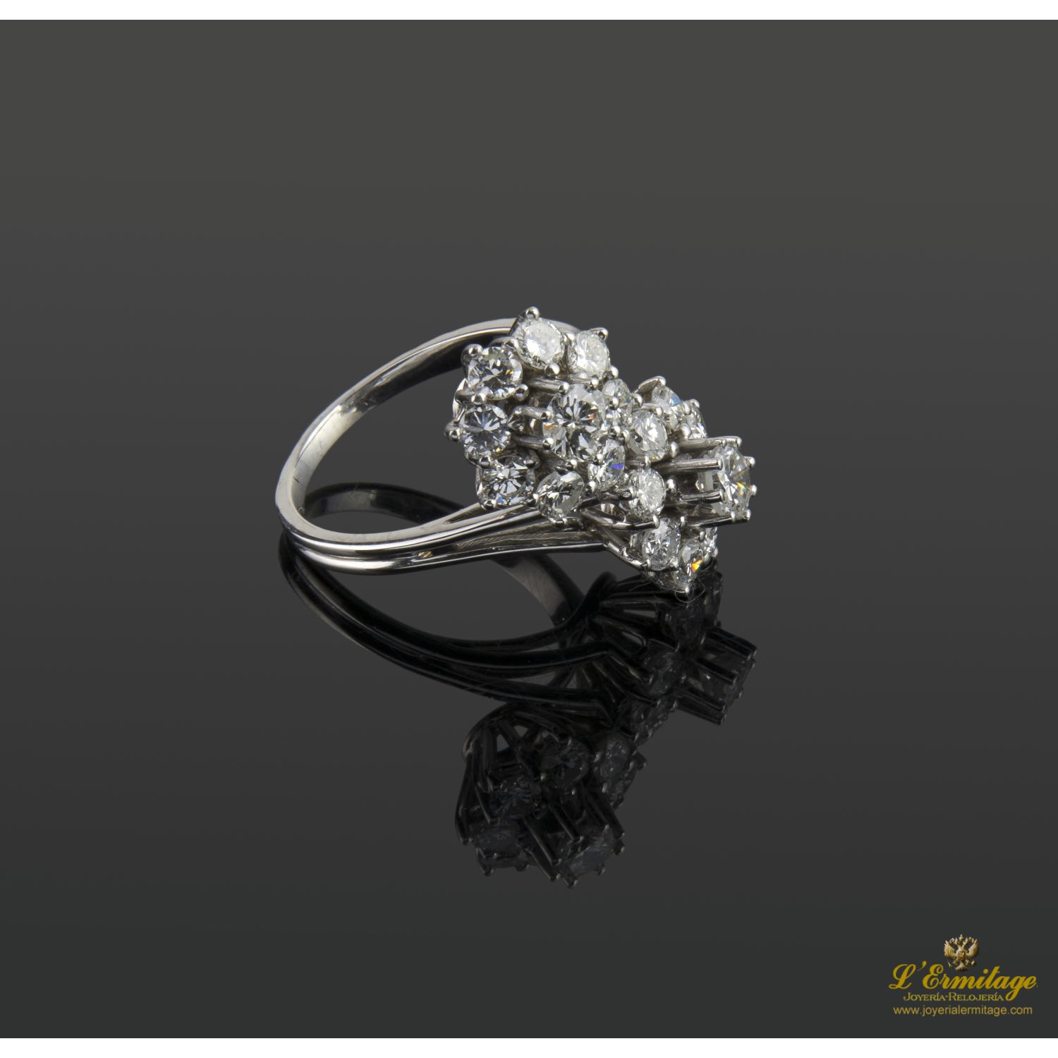 Sortija Oro Blanco Y Diamantes. en oro blanco · Compra Venta de