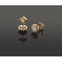 Pendientes dormilonas oro amarillo y diamantes