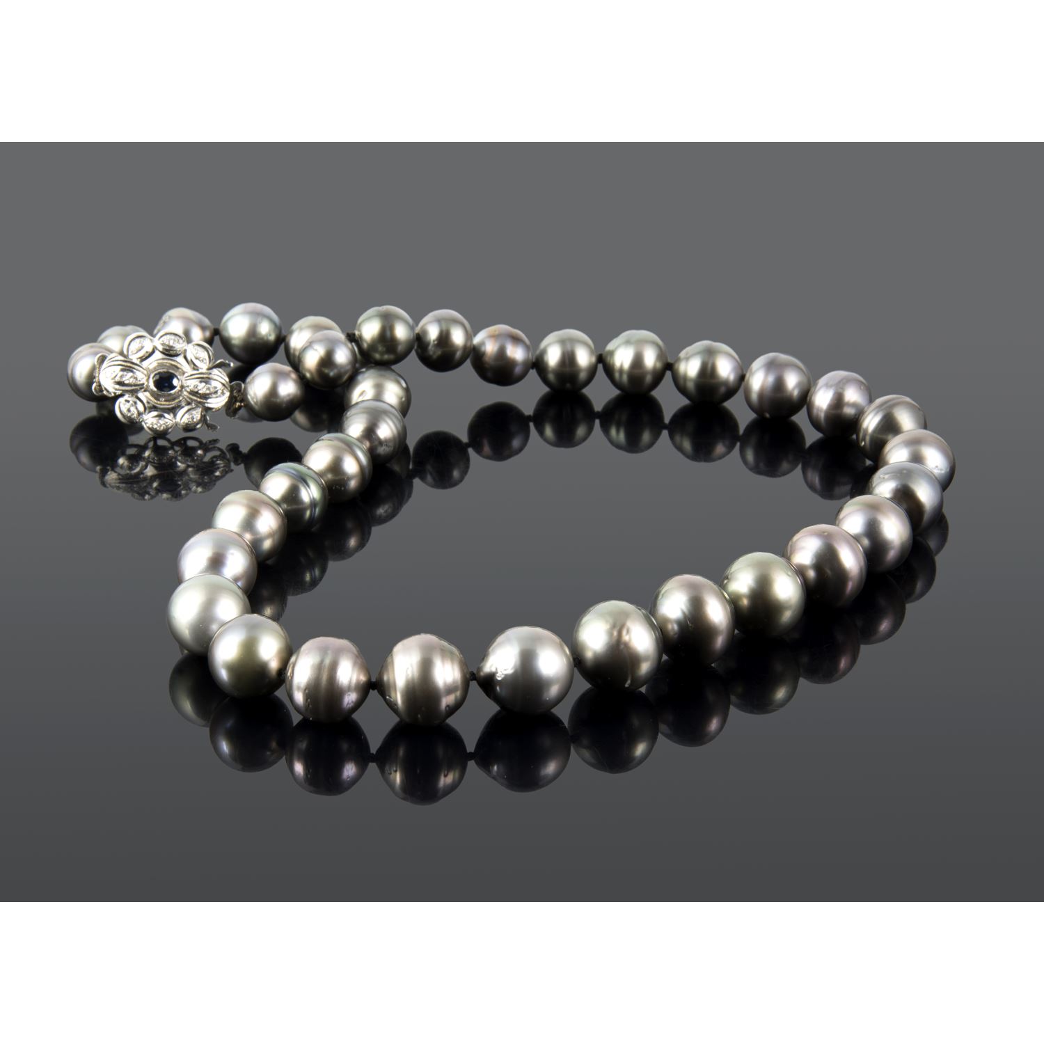 Collar perlas negras tahití en degrade