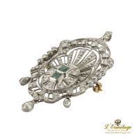 Broche-alfiler art deco oro blanco esmeraldas y diamantes