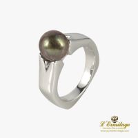 Sortija oro blanco 14k con perla.