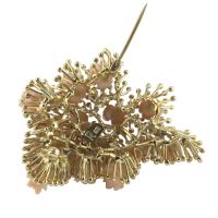 Broche-alfiler antiguo ramo de flores oro amarillo coral esmeraldas zafiros y rubíes