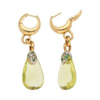 Pendientes pomellato en oro amarillo con citrino, esmerladas y brillantes.