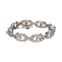 Pulsera antigua en platino y diamantes naturales.