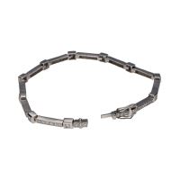 Pulsera tipo riviere en oro blanco con brillantes.
