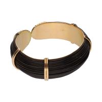 Pulsera abierta realizada en oro amarillo.