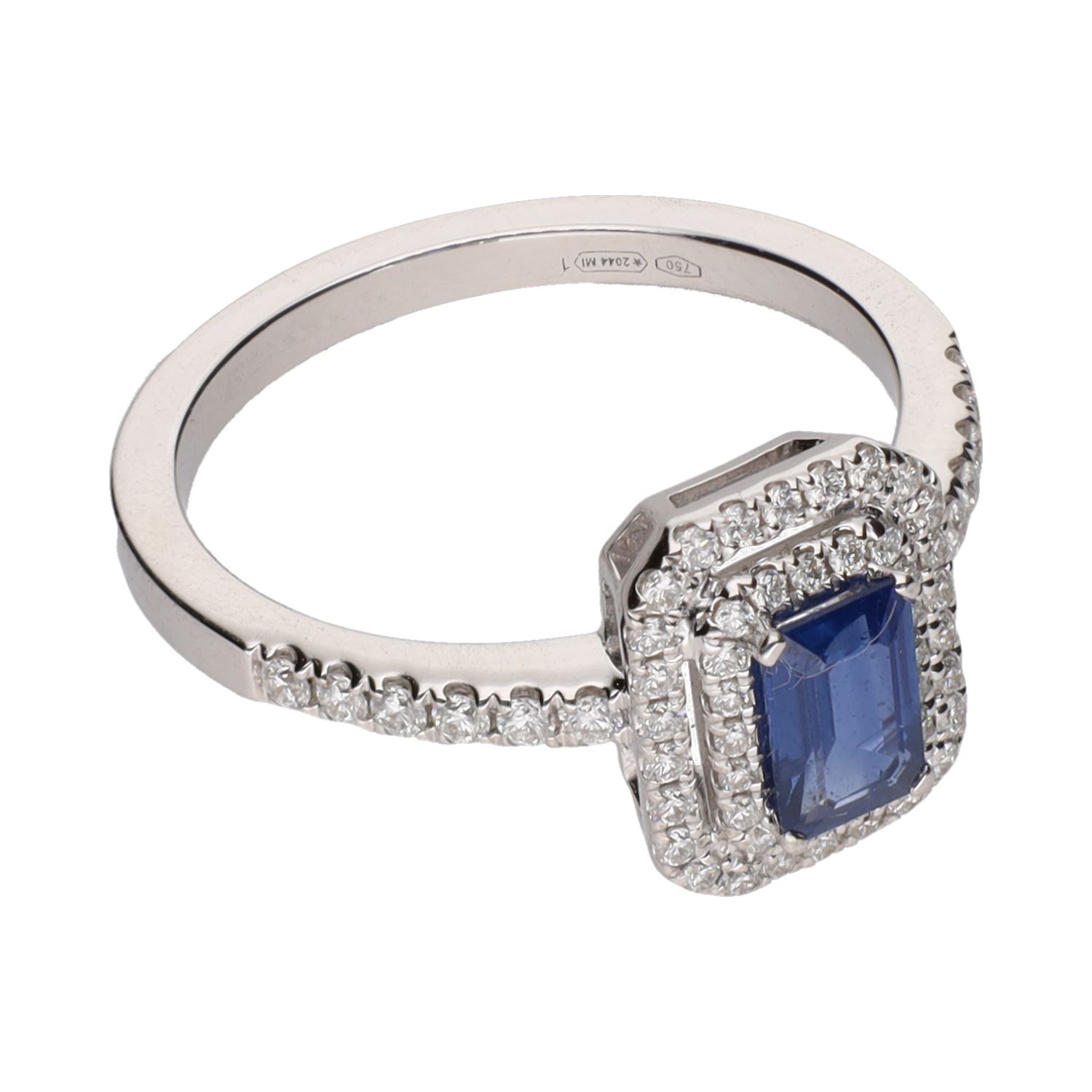 Sortija en oro blanco con zafiro y brillantes. Talla 14.