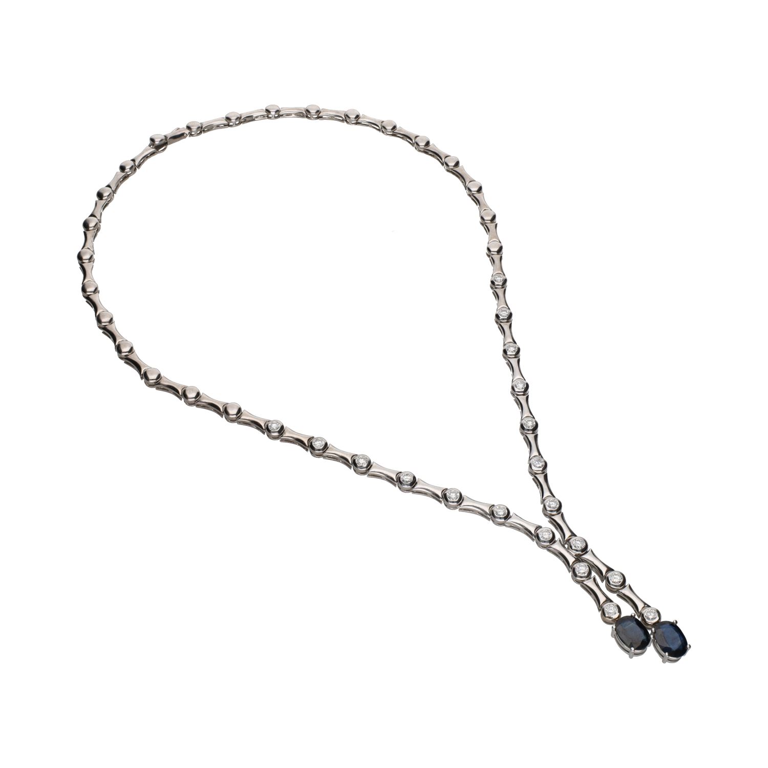 Collar en oro blanco con zafiros y brillantes.