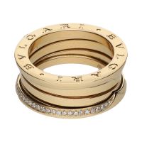 Sortija b-zero de bulgari en oro amarillo con brillantes. Talla 57.
