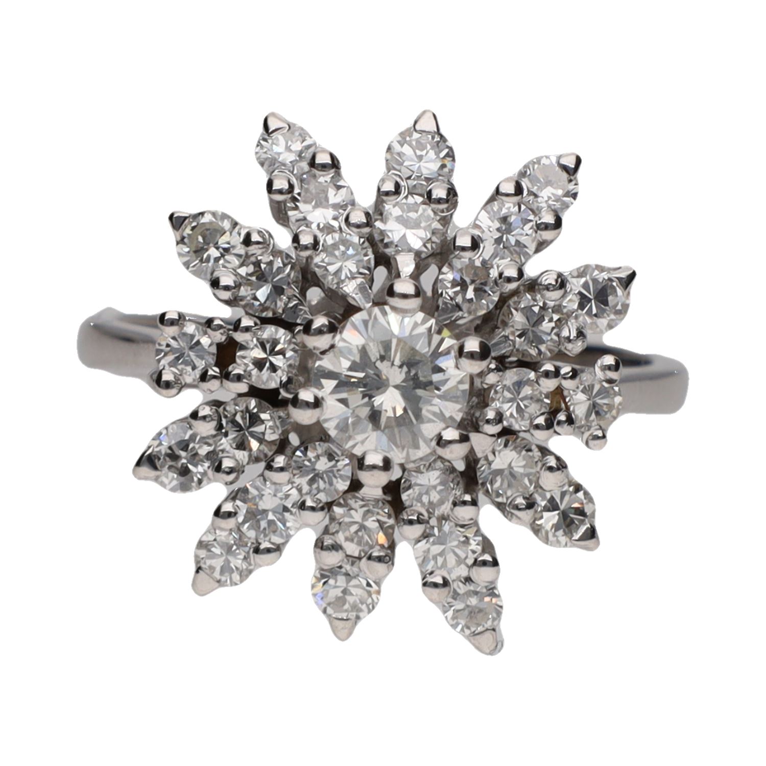 Sortija en oro blanco con brillantes. Talla 13.