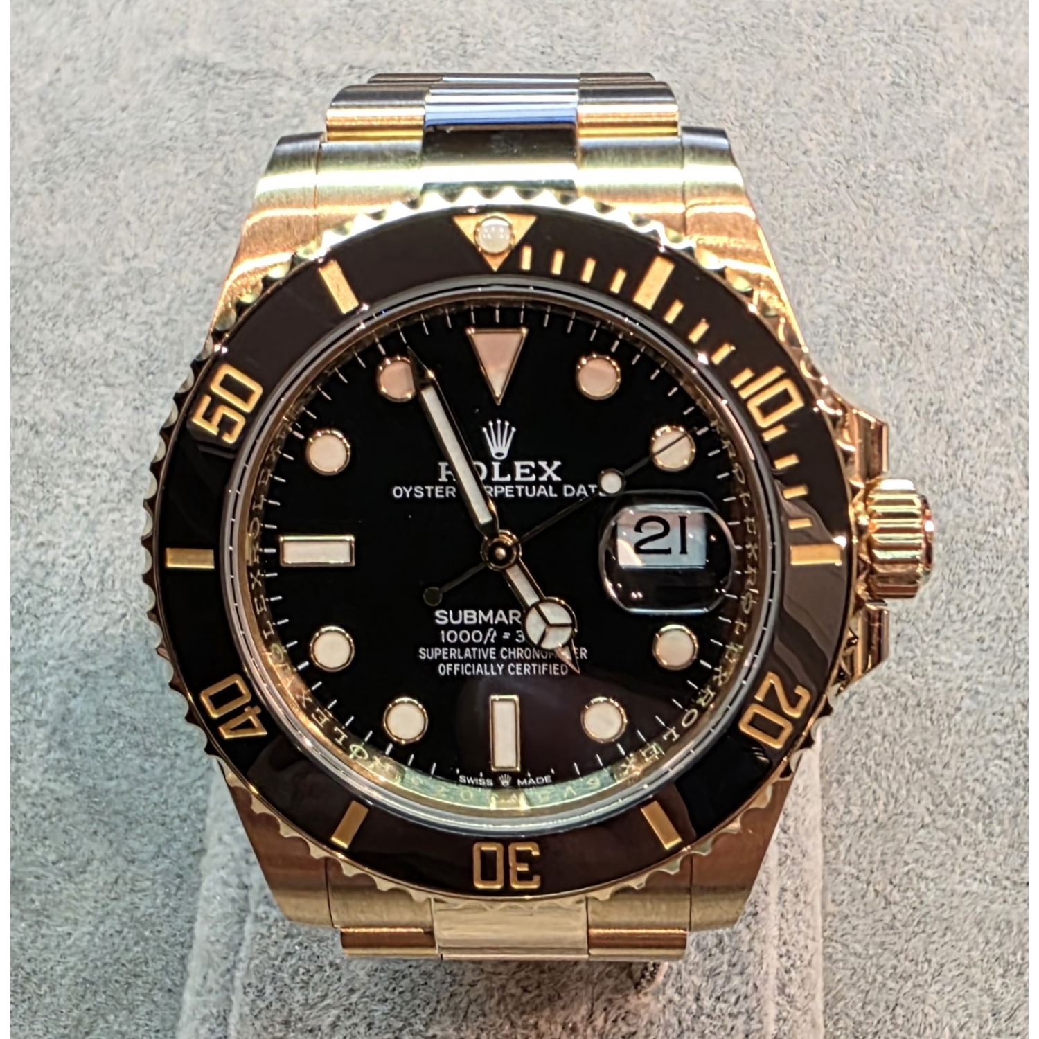 Submariner date oro amarillo 41mm.   