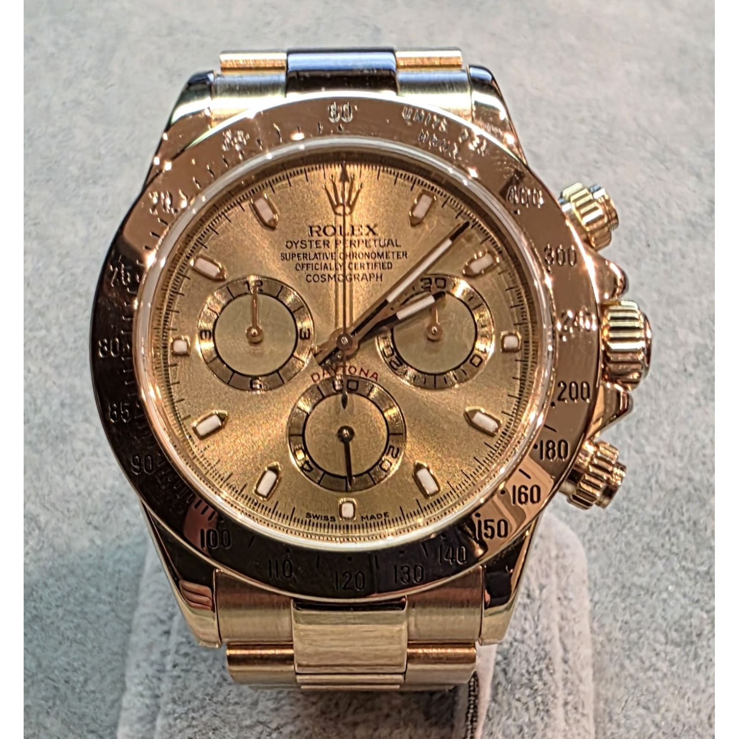 Daytona oro amarillo.  