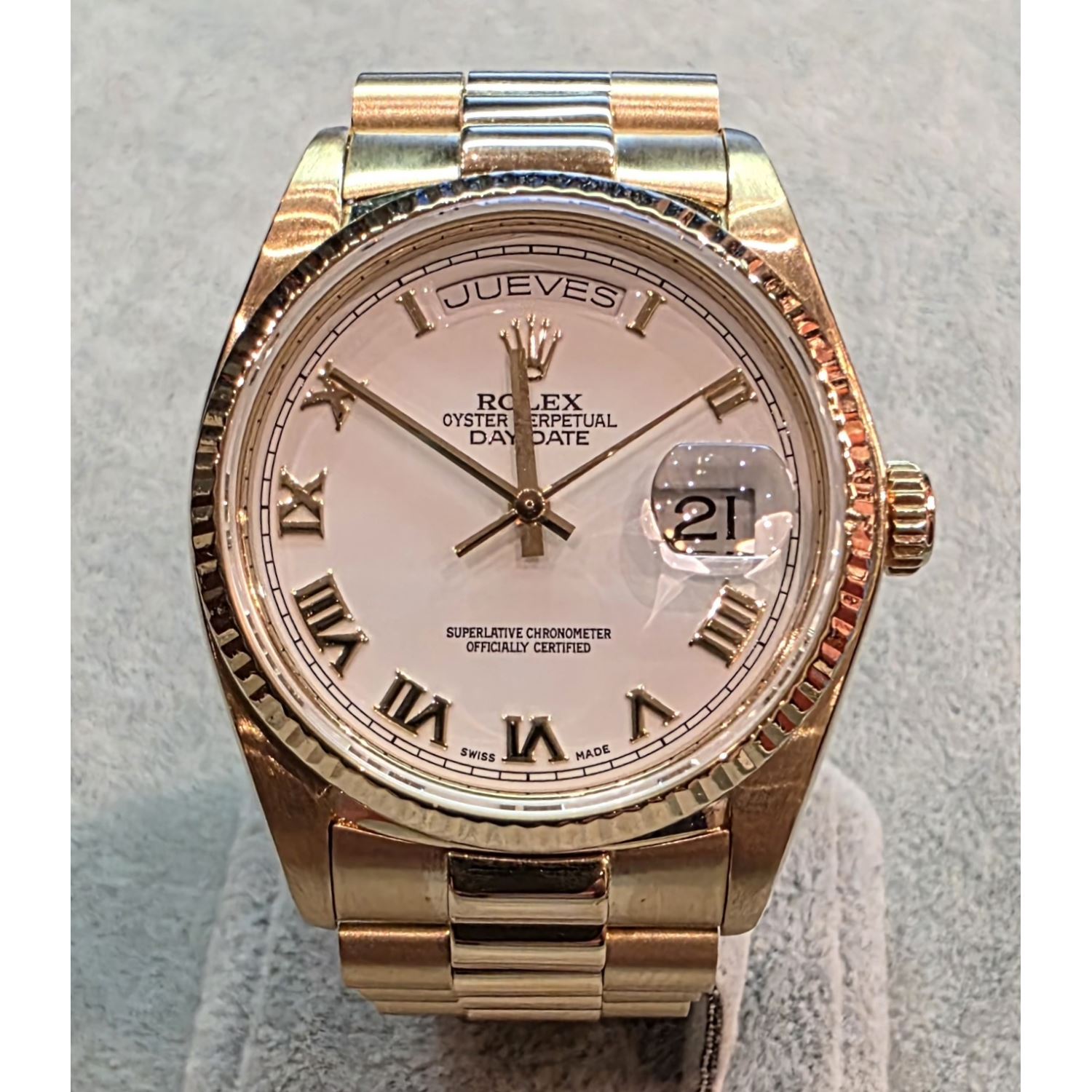 Day-date president oro amarillo 36mm.   