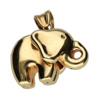 Colgante con forma de elefante en oro amarillo.